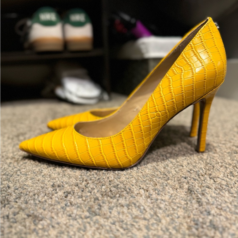 Pointed-Toe Yellow Faux Snakeskin Sam Edelman Stilettos